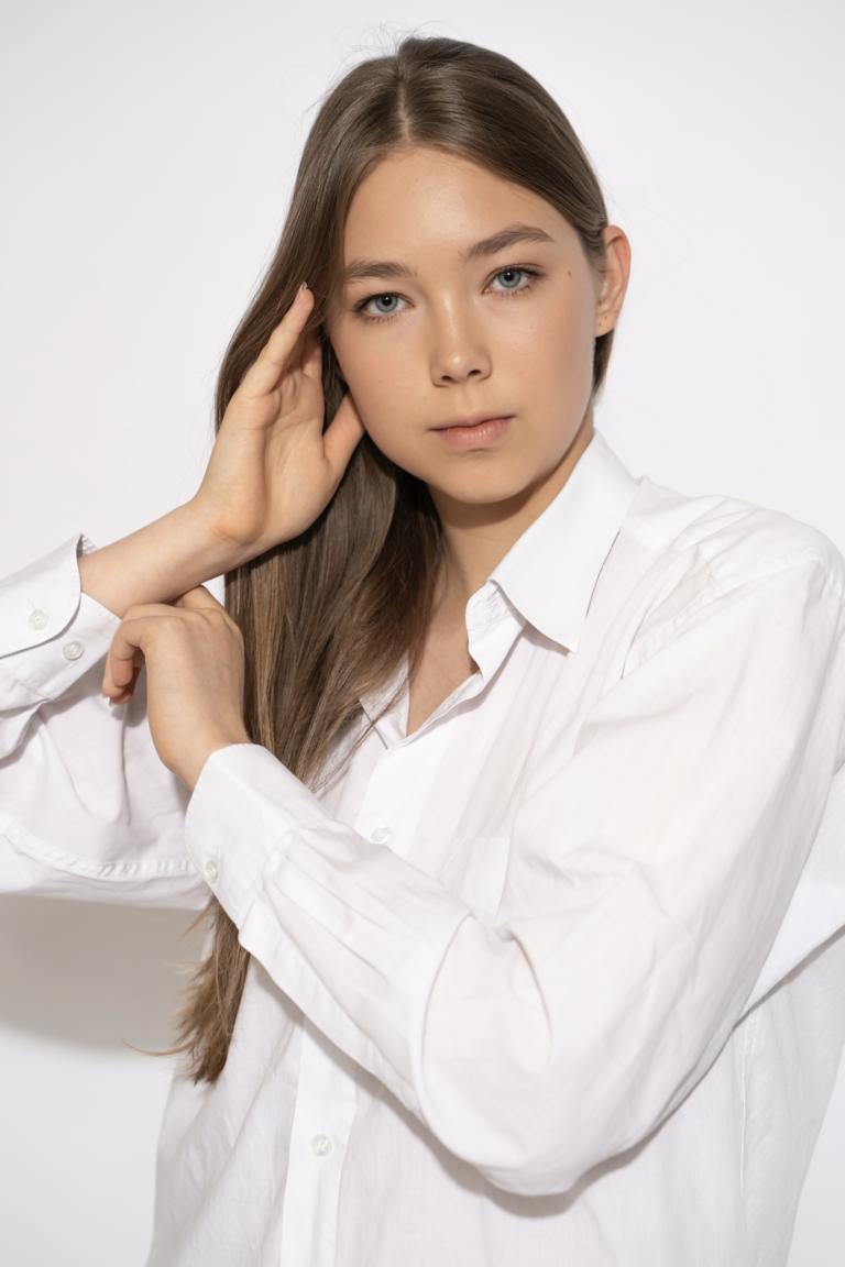 Ema H.