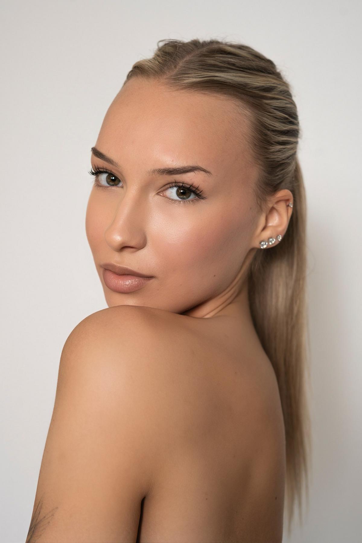 Ema M.